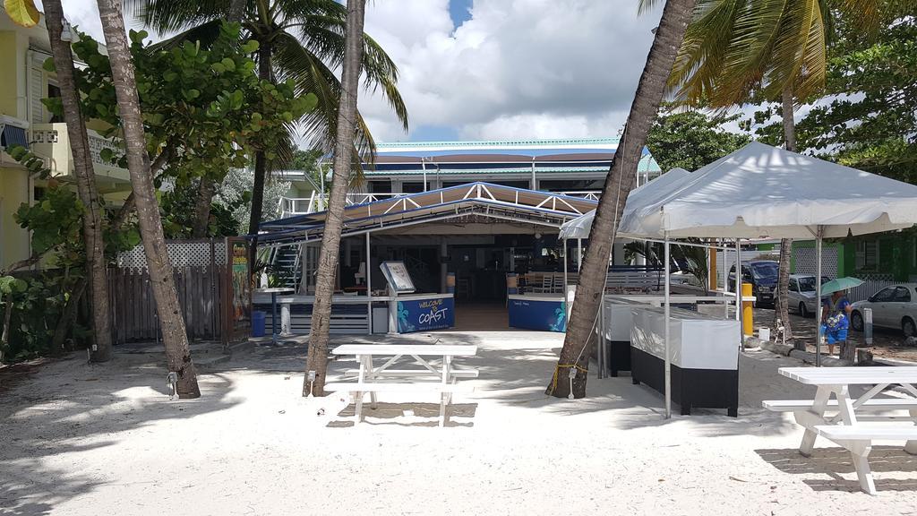 Worthing Beach Apartments Bridgetown Bagian luar foto